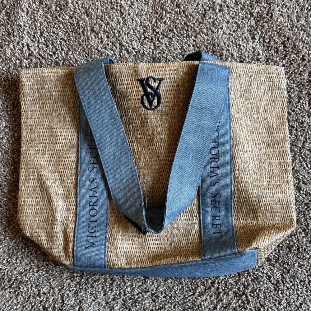 VS Tote